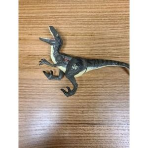 HASBRO JURASSIC WORLD VELOCIRAPTOR BLUE (ELECTRONIC) GROWLING ATTACK TOY 2015